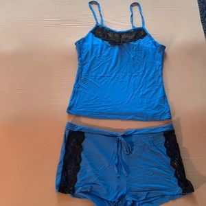 Selling a pjs top and bottom new never wore any question feel free to ask 😊